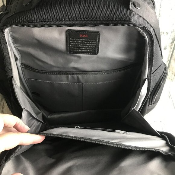 NWT TUMI Alpha 3 T-Pass Business Class Brief Pack - Picture 7 of 10